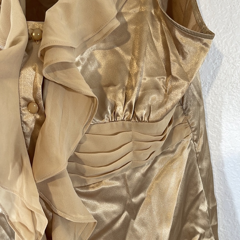 Apostrophe Women's Size L Gold Ruffled Button Front Cami Casual Blouse Top NWT - Picture 2 of 4